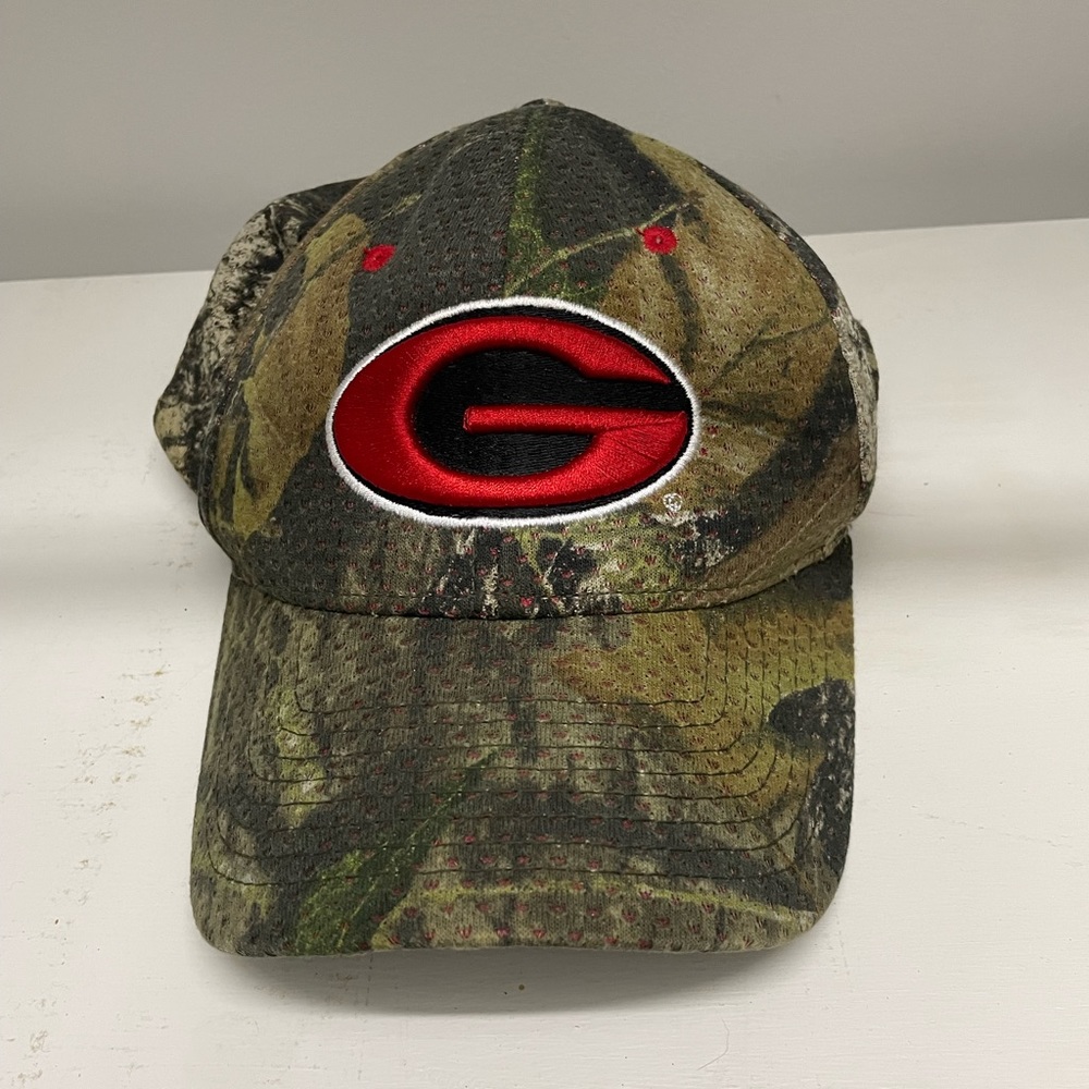 UGA camo hat